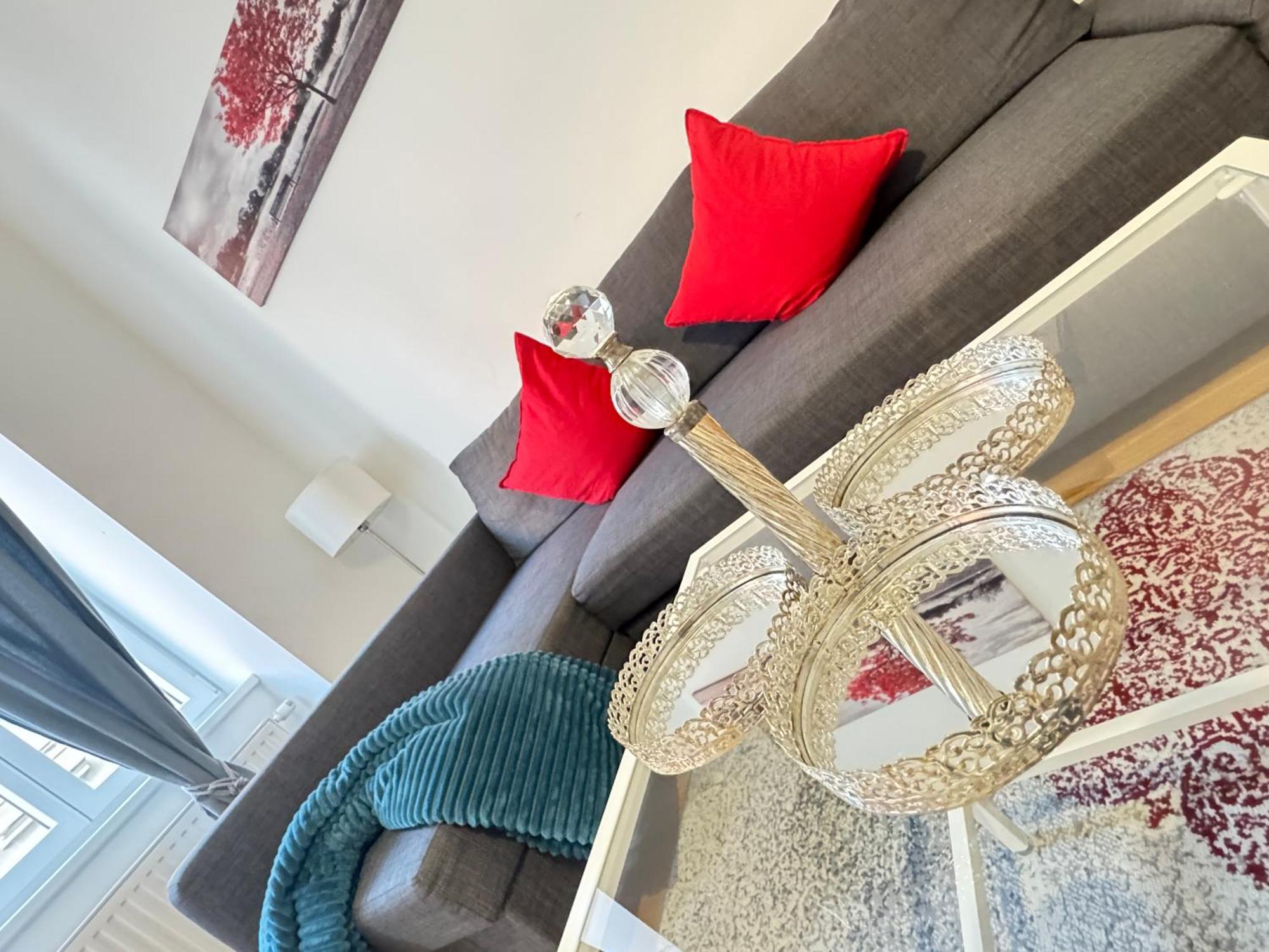 Charming Flat & Balcony Near Central Station L Bg5 Bécs Kültér fotó